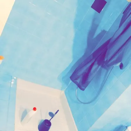 Joli Studio Avec Balcon Proche De Tout