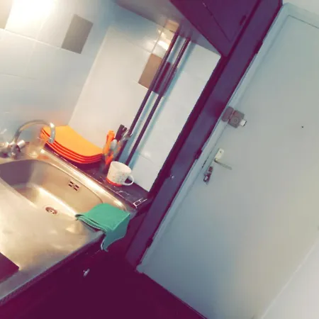 Joli Studio Avec Balcon Proche De Tout Apartamento Pau